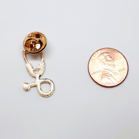 Stethoscope enamel pin - Picture 2 of 2